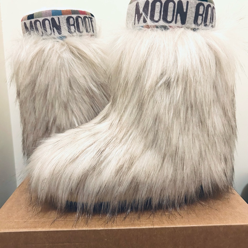 Moon Boot Icon Yeti mid beige boots